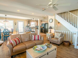 TV, DVD player - 2875 - MOJO'S, Beautiful oceanfront home to spot dolphins and see crashing waves (Duck)