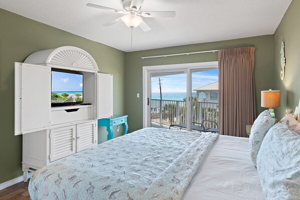 2 bedrooms, iron/ironing board, free WiFi, bed sheets - Steps to Private Beach, Maravilla Condo, Miramar Beach FL (Miramar Beach)