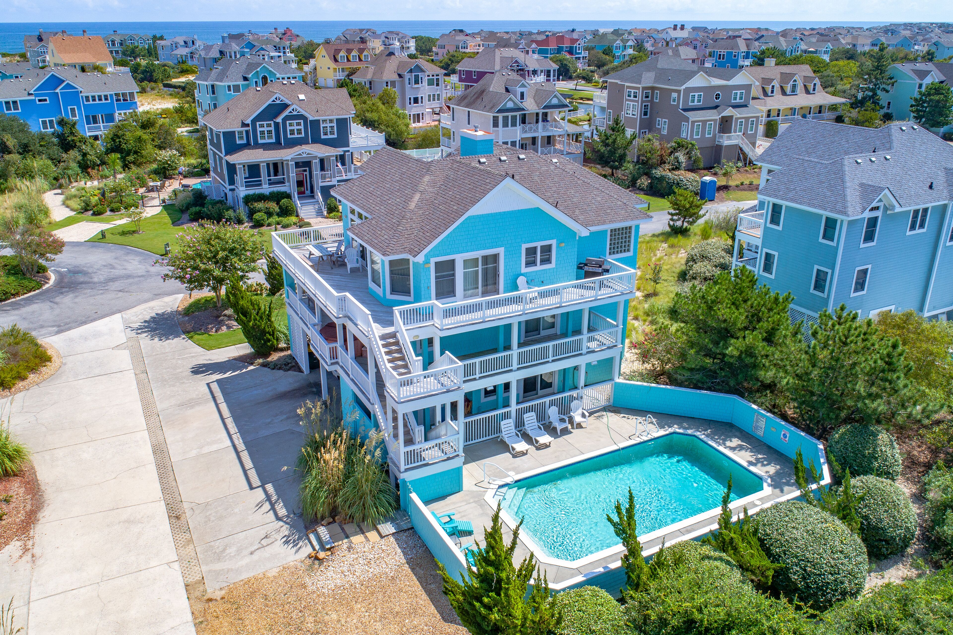 Buck Island, Private Pool, Rec Room, Walk to Beach.