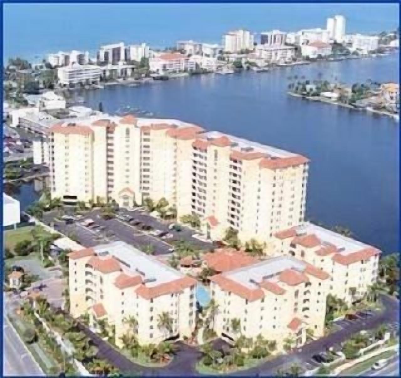 Regatta Paradise! Great rates for Summer - $159! Beautiful Sunset Views 