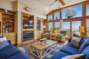 TV, fireplace, DVD player, stereo