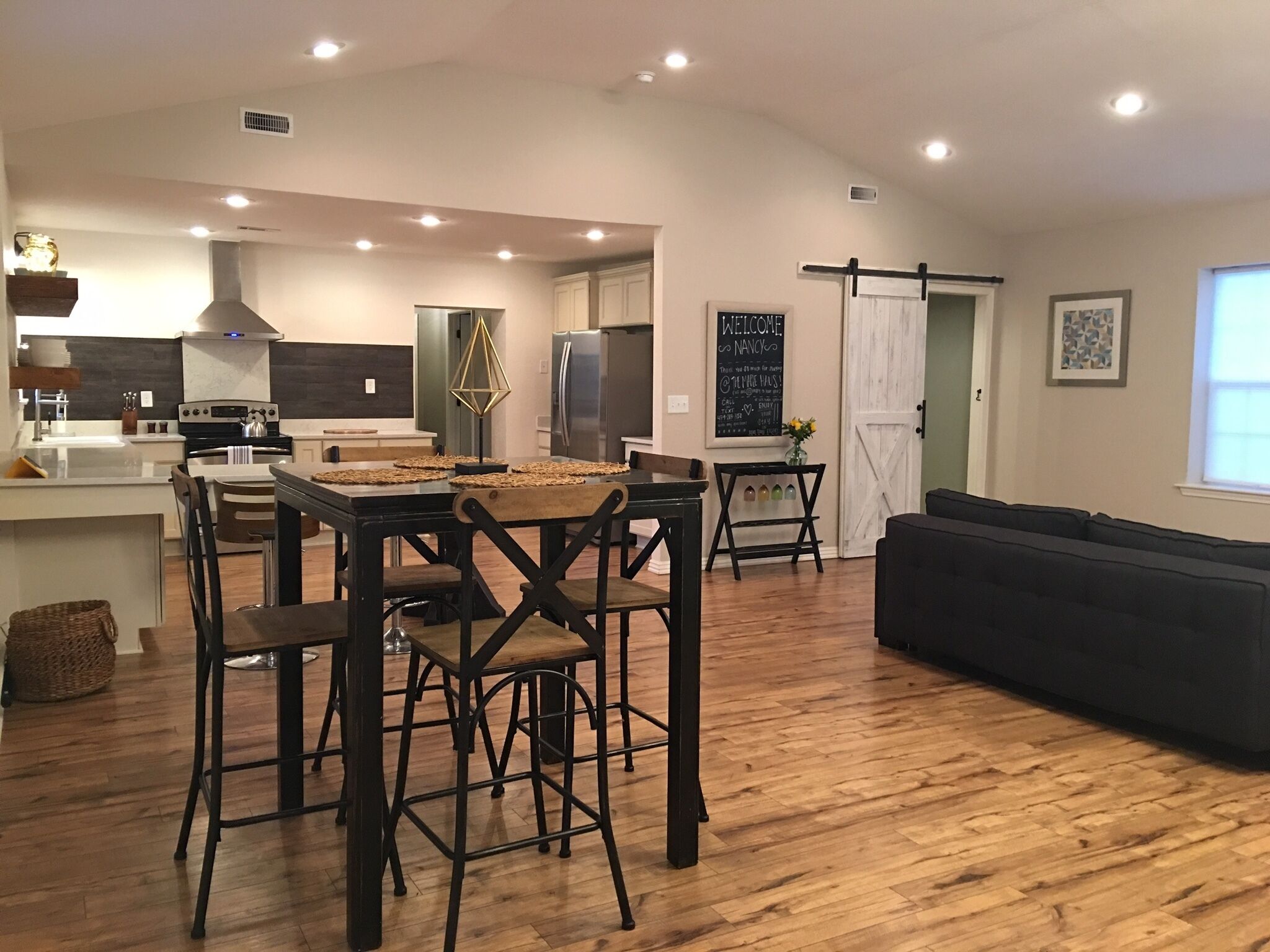 The Maple Haus -everything Youre Looking For!