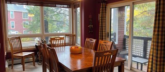 Beautifully Renovated Condo True Ski-on/Ski-off convenience