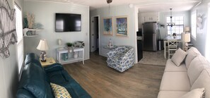 Smart TV, DVD player