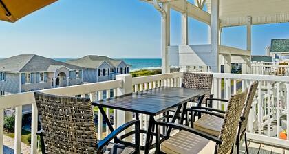 Gorgeous 4 BR/4 BA Top Floor Front Row Islander Villa