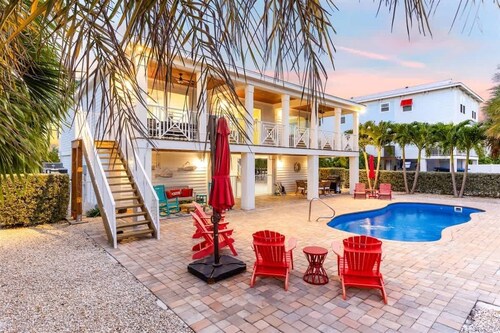 Marathon FL Waterfront Home By Beach | Pool + Dock