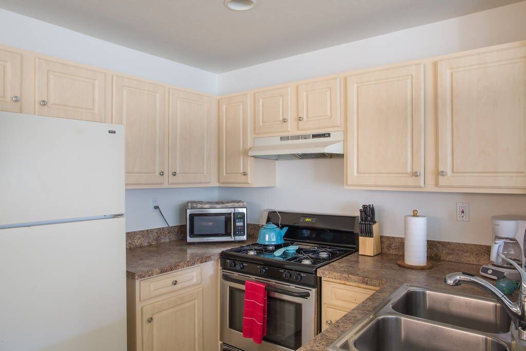 LOCATION AND VALUE! Andrew's 4 Bedroom Beach Getaway