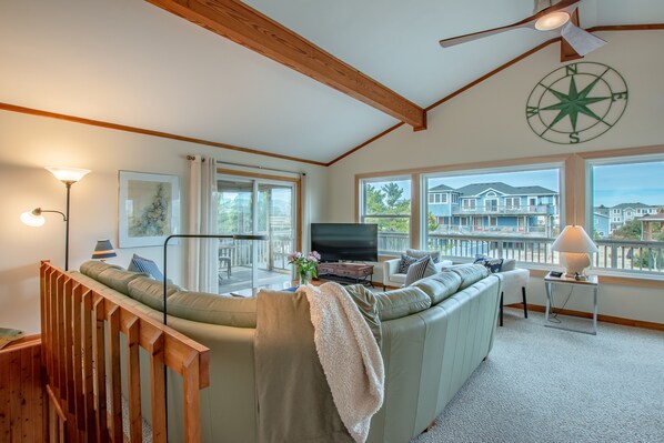 TV - 3678 - Easterduck, 4 bedroom home a short bike ride or walk away from everything in Duck (Duck)