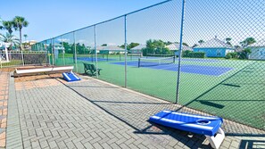 Sport court - Pets Welcome, Ground Floor Beach Condo, Steps to Beach Access (Miramar Beach)