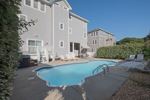 A heated pool - 5435- Carolina Gray, 10 Person Nags Head Home with Private Pool! (Nags Head)
