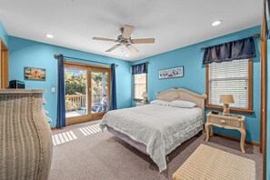 4 bedrooms, Internet, bed sheets