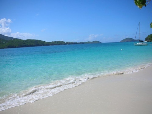 150 askelta rannalle 