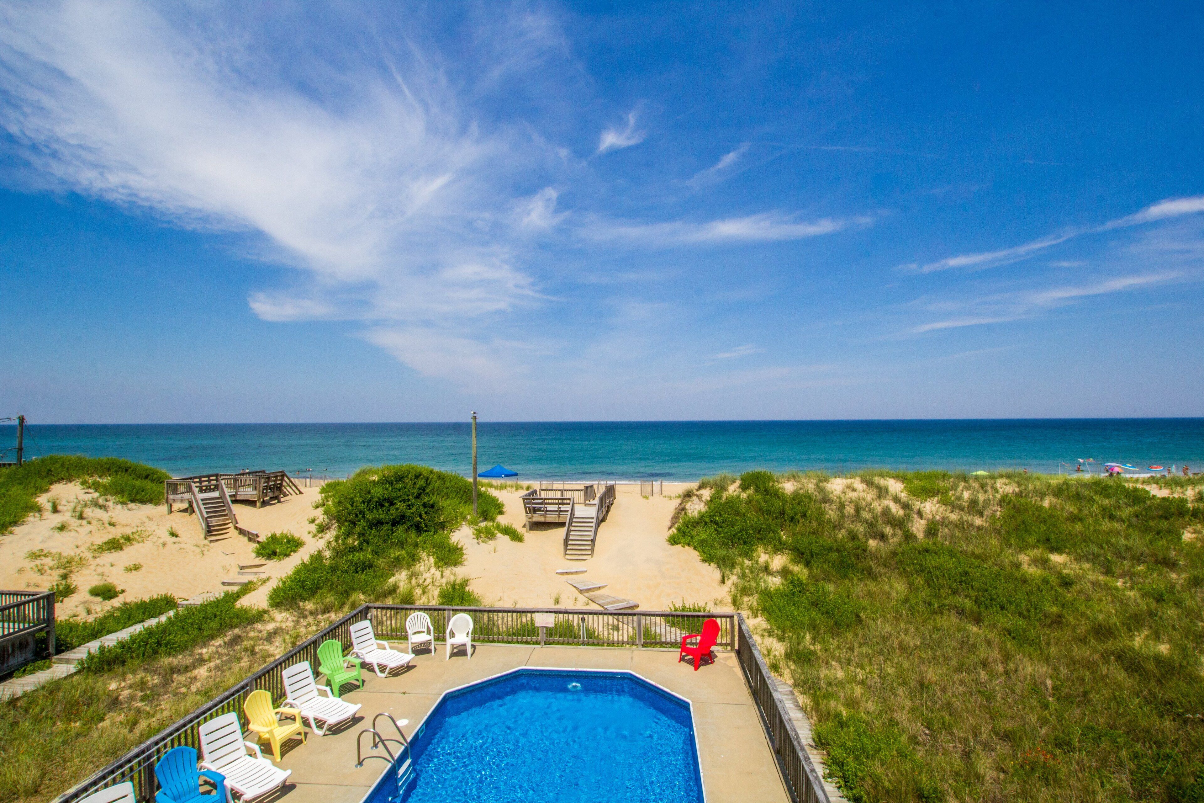 Lämmitetty uima-allas