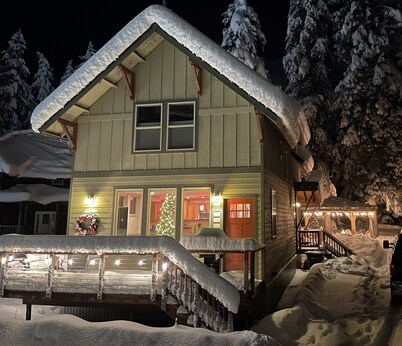 Nuevo Hm w / pozo de fuego, a pocos pasos de restaurantes y cervecerías!