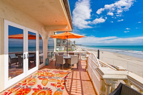Stunning Ocean Front Luxury Home - Sleeps 12