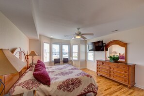 8 Schlafzimmer, Internetzugang, Bettwäsche