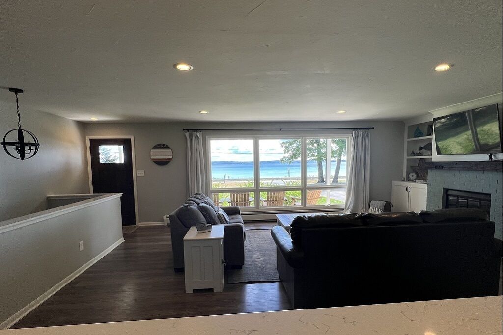 Majestic Views of West Bay and OMP. Remodeled Waterfront Home. Awesome Location.