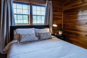 3 dormitorios, tabla de planchar con plancha, wifi gratis y ropa de cama