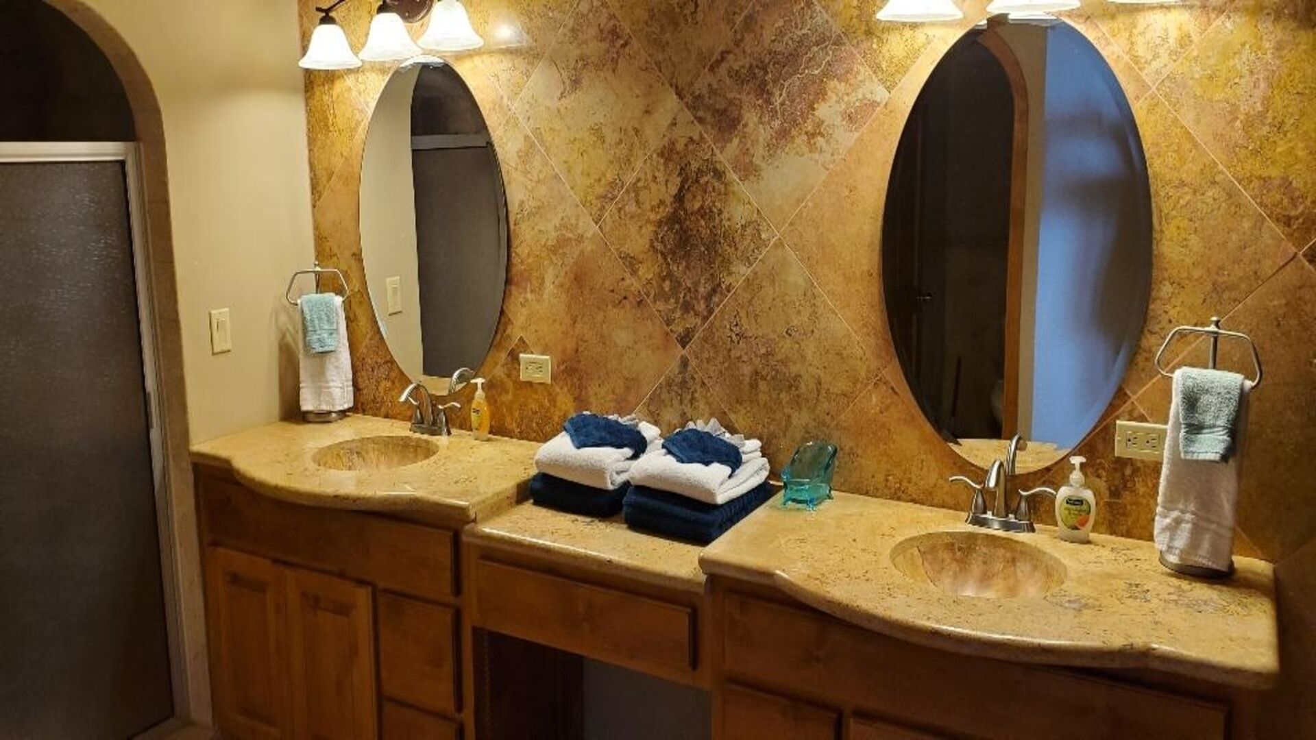 Beachfront!  2 Bedroom 2 bath Condo sleeps up to 8 in beds