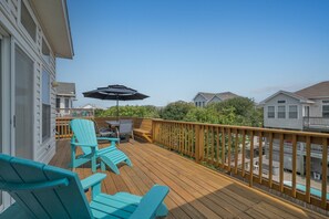 Terrace/patio - 1772 - Dunes and Roses, Walk to the Beach...Splash in the Pool! (Corolla)