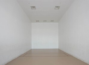 Interior - Beachfront 1BR/1BA | Direct Gulf Front | Resort Amenities | Sleeps 5 (Orange Beach)
