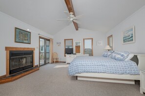 4 camere, accesso a Internet, lenzuola