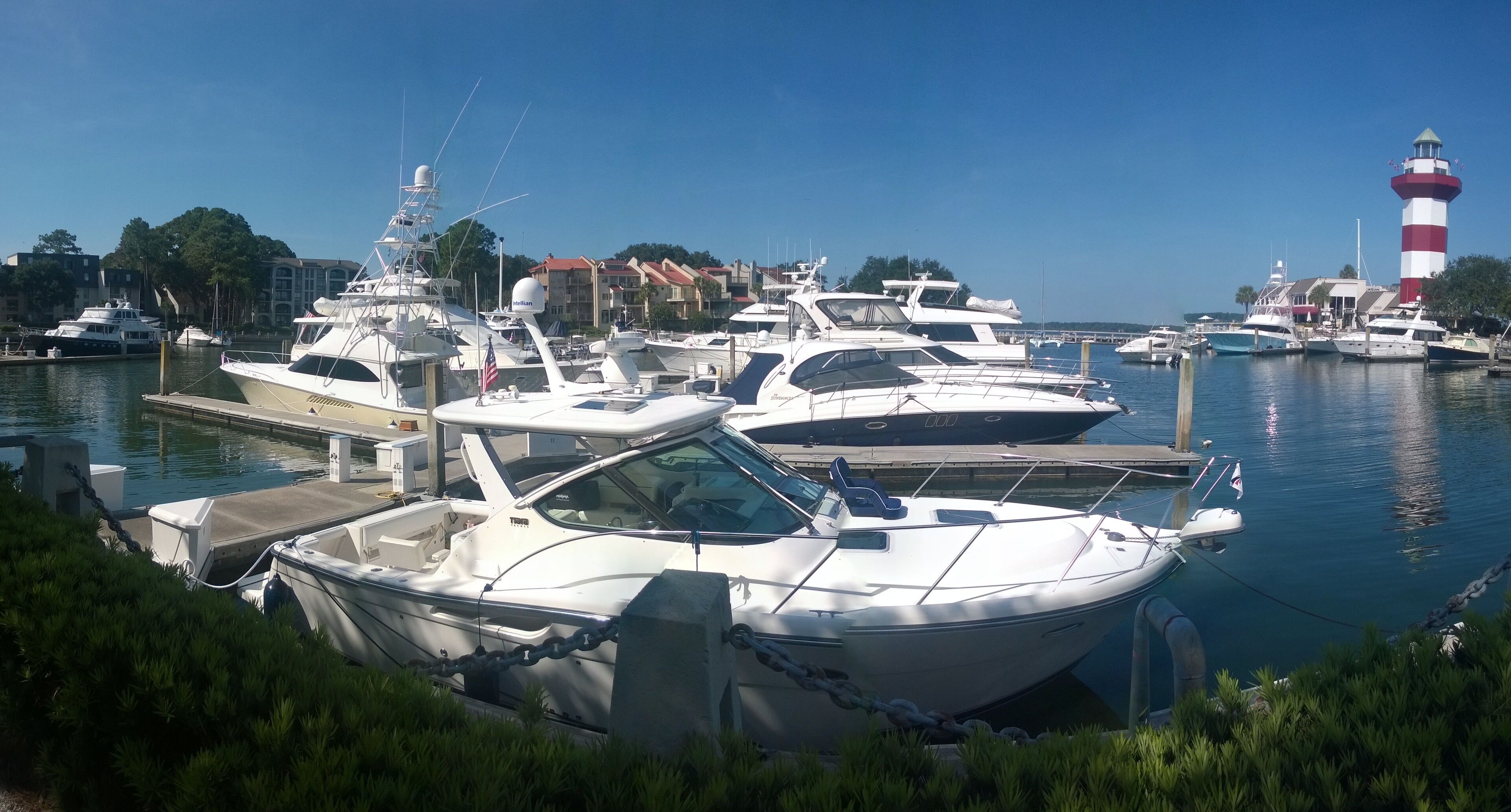 Sea Pines Harbour Town- Very close to the Island's Landmark Lighthouse & Marina.