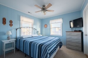 4 slaapkamers, een strijkplank/strijkijzer, wifi, beddengoed