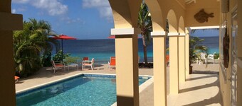 Reef Front Divers Dream Crown Ridge Luxury Villa In Beautiful Sabadeco!