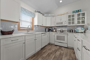 Fridge, microwave, oven, stovetop - 5409- Latitude Adjustment, Private Pool, Hot Tub, 8 Decks, Pool Table & More! (Nags Head)