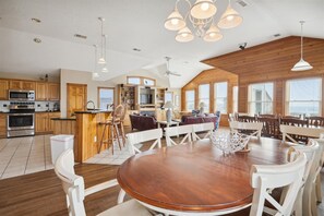 Dining - 5765 - Green Heron | Oceanfront | South Nags Head | Sleeps 20 (Nags Head)