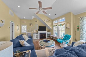 TV, fireplace, video games, DVD player - 5431- Livin' the Dream, Nags Head rental with Private Pool (Nags Head)