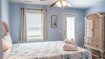 5 多间卧室、熨斗/熨衣板、免费 WiFi、床单