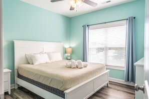 5 Schlafzimmer, Bügeleisen/Bügelbrett, kostenloses WLAN, Bettwäsche