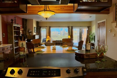  Elegance with Teton Views