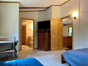3 bedrooms, free WiFi, bed sheets