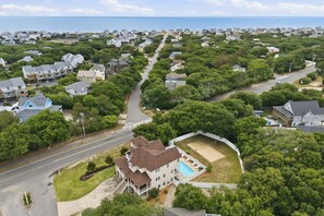 Exterior - 4251- Top of the World,  private pool, volleyball court, WiFi, and keyless entry. (Duck)