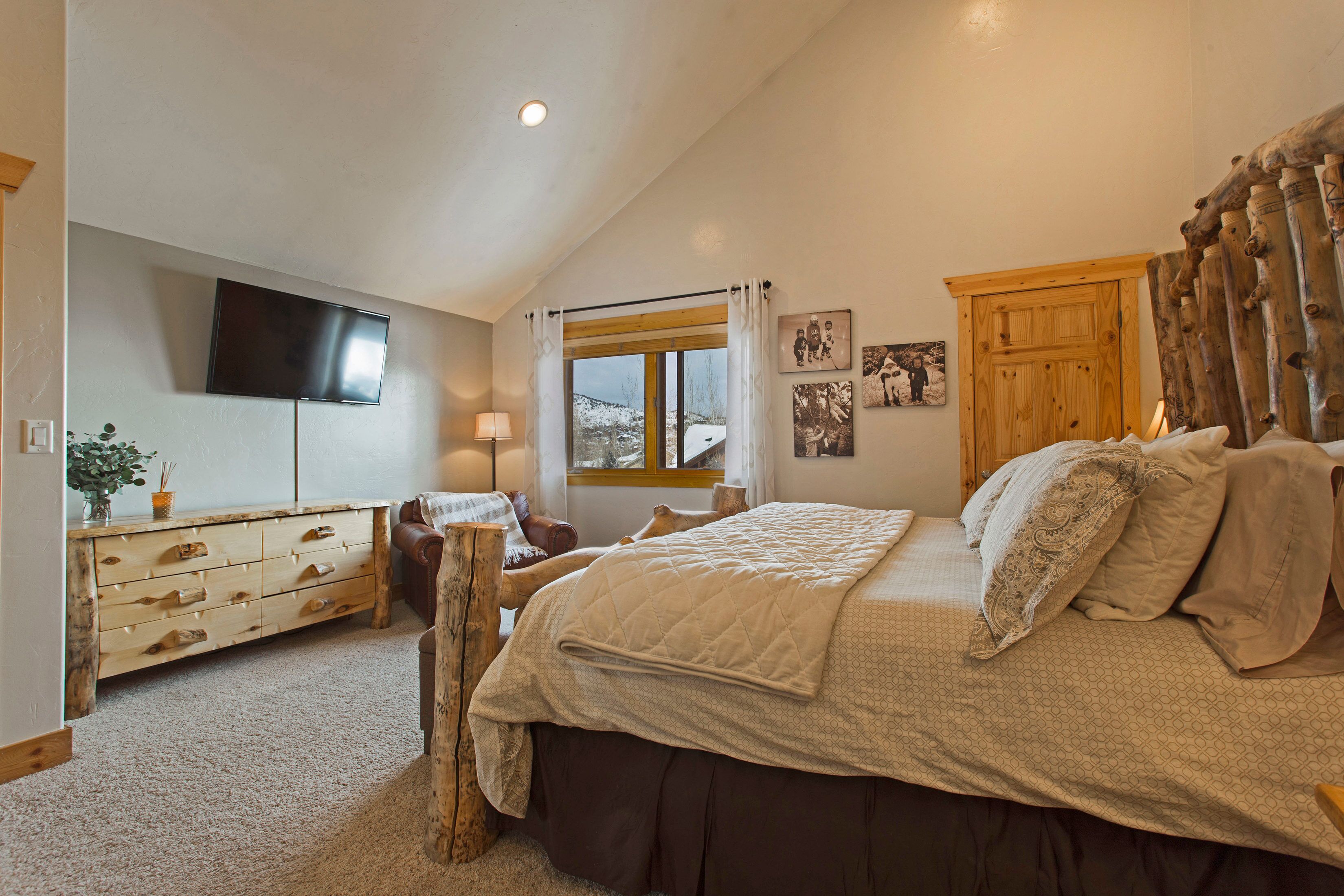 Rustic Mountain Charm at The Canyons