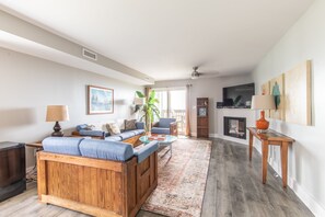 Flat-screen TV, fireplace