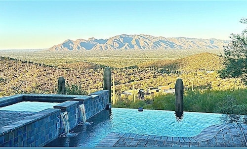 Ladera Vistas - Panoramic Views, Heated Infinity Pool-Spa, Access to Hiking