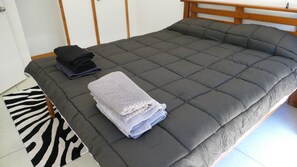 3 habitaciones, wifi gratis y ropa de cama