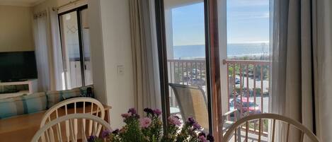 Smart TV, DVD player, toys, books