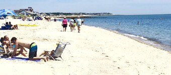 Central A/C, Walk to Beach, Gated Yard, Wifi, HD TV, Gas Grill, Firepit