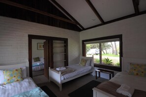 1 habitación, wifi y ropa de cama