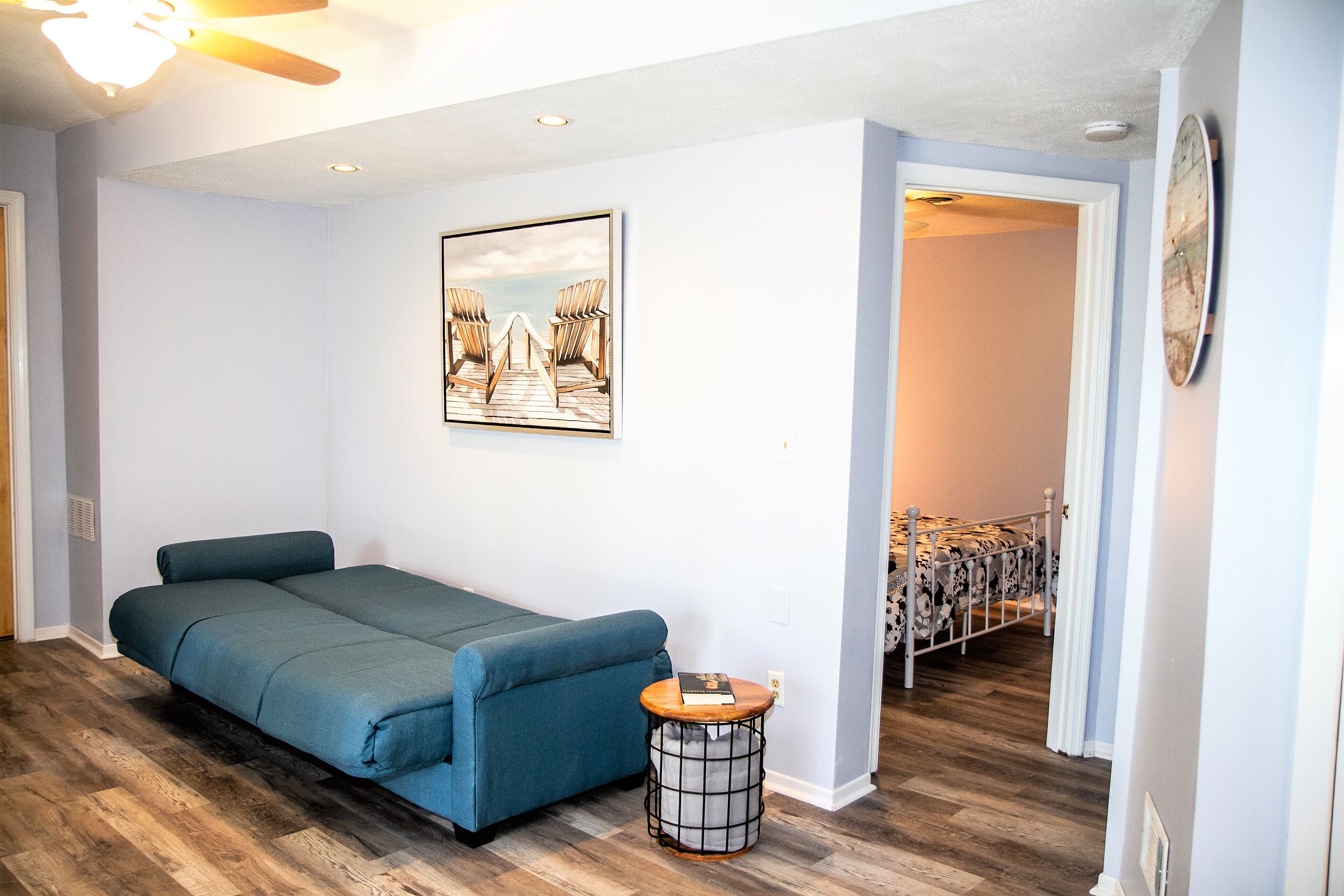 Poolside Getaway w/ kitchenette, secure location 