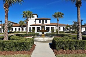 Exterior - New Listing! Windsor At Westside Resort, 8mi to Disney & 15mi to Universal - FS106857 (Kissimmee)