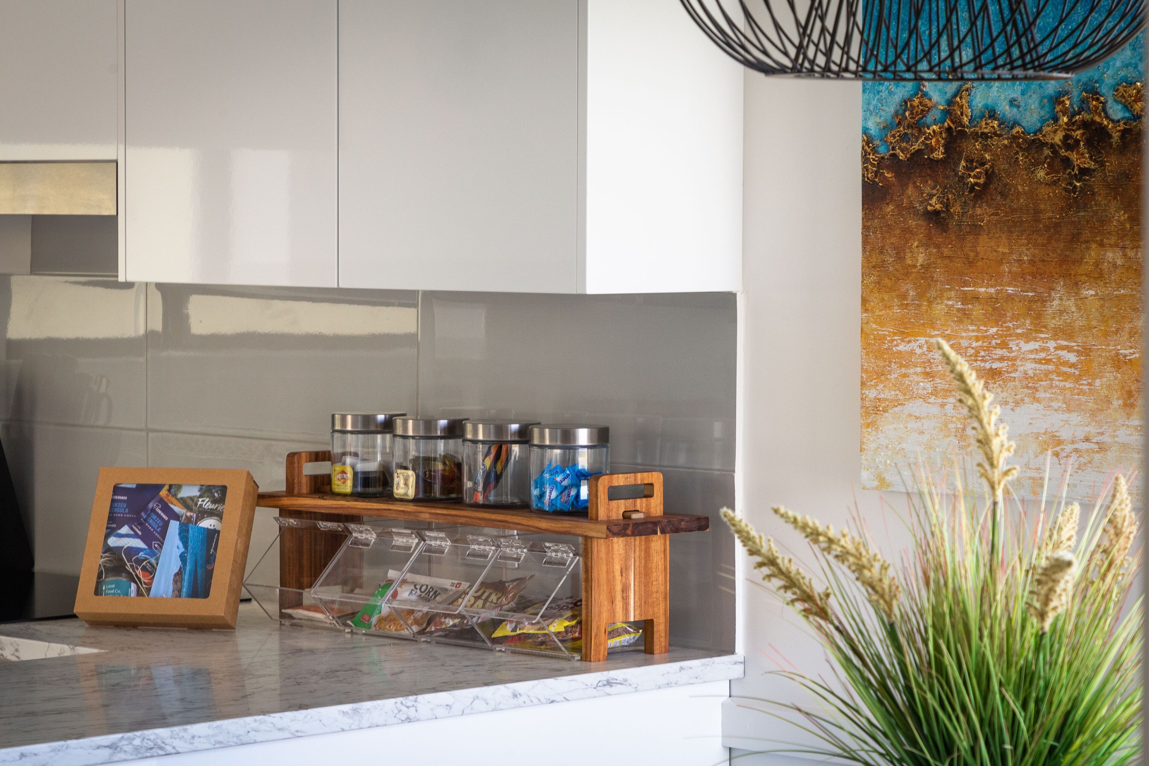 South Seas 3 Port Elliot Beachfront with views of Knights Beach — image 12