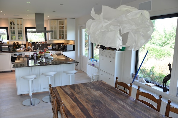Open kitchen with large kitchen island