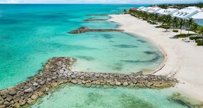 Nueva villa moderna de 3 dormitorios en Palm Cay, una comunidad cerrada en el paraíso.
