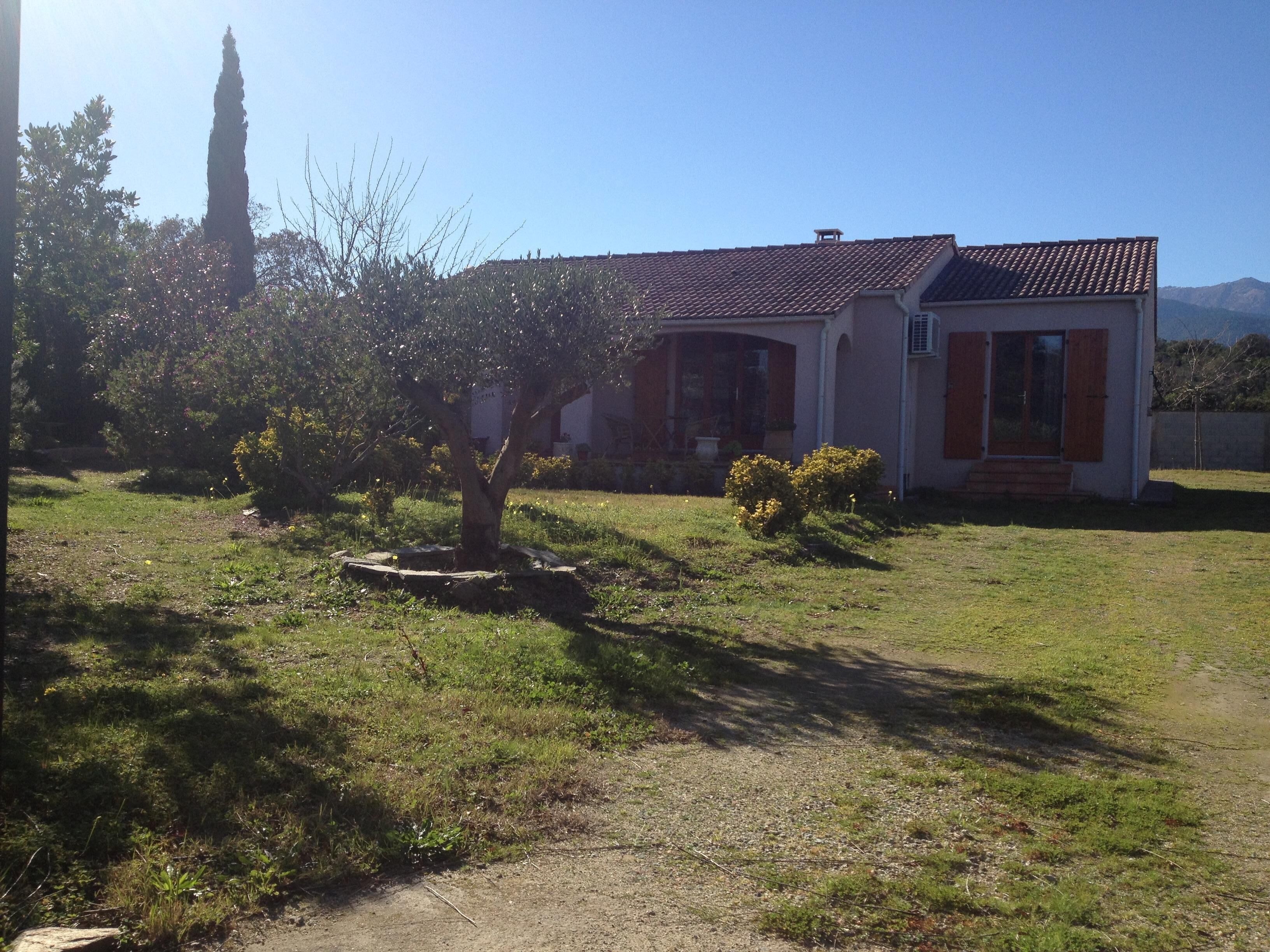 Villa near sea and Solenzara